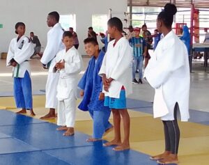 Judocas esmeraldeños participaron del tope-ranking nacional juvenil de judo