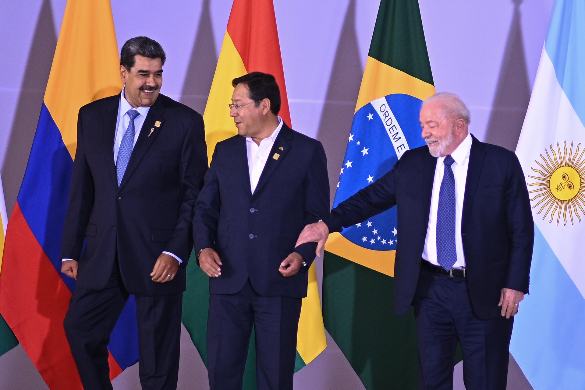 Cumbre suramericana MADURO
