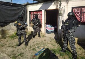 Policía Nacional desarticula a grupo delictivo relacionado con los Choneros en Quevedo