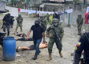 Militares de élite llegan a combatir bandas terroristas