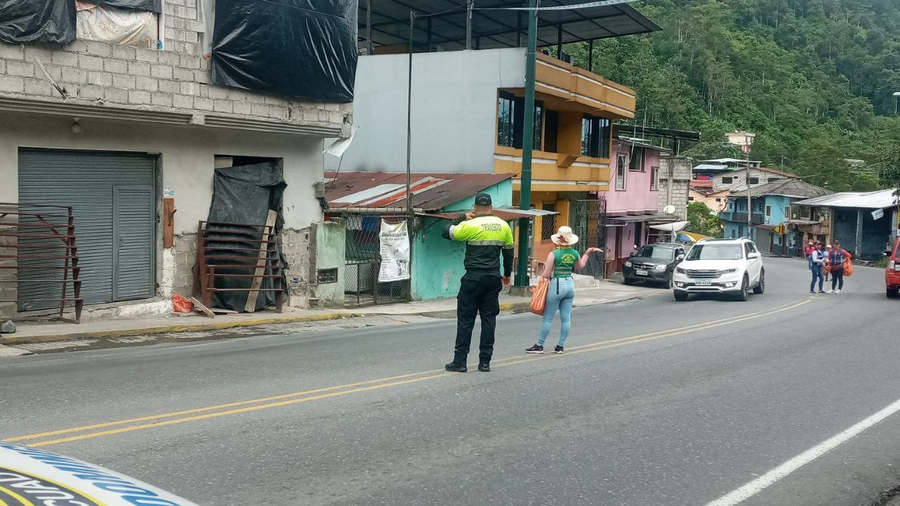 Vía Alóag-Santo Domingo sin contraflujos