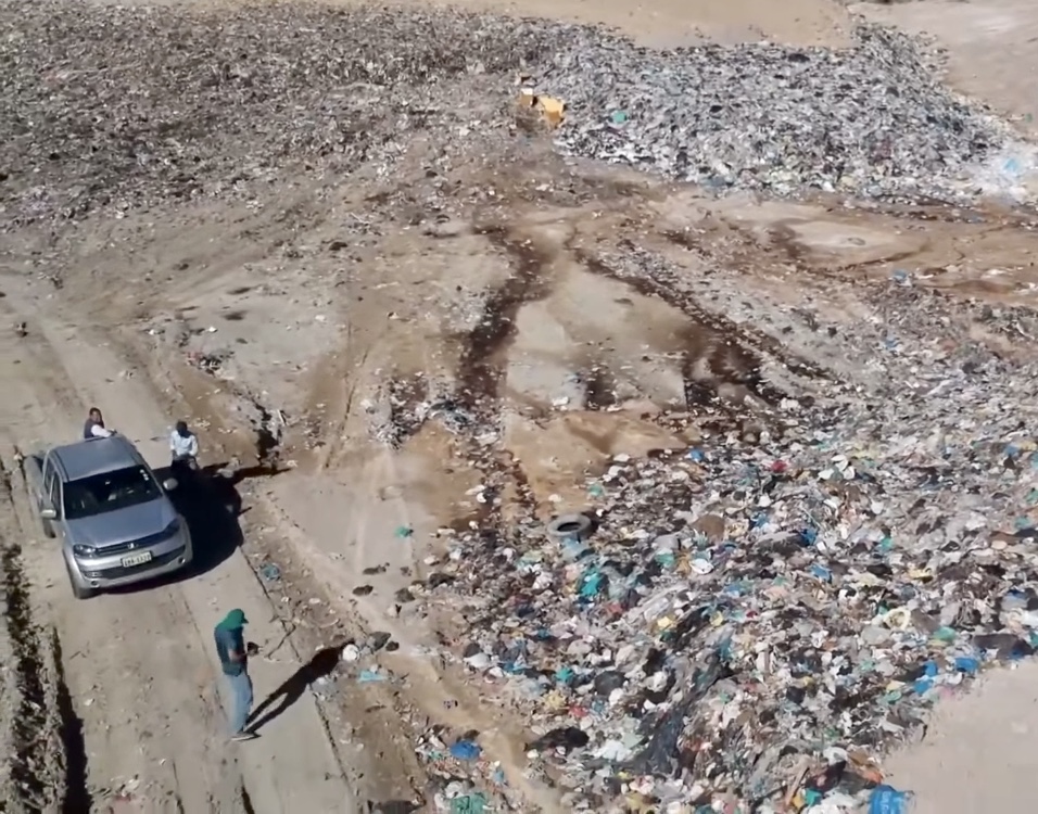 Situación. La basura se acumuló tras varios meses de no tener el tratamiento adecuado.