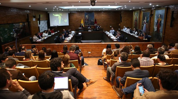 Concejo. El Cabildo de Quito deberá elegir una vicealcaldesa para que presida el Concejo hasta 2025.