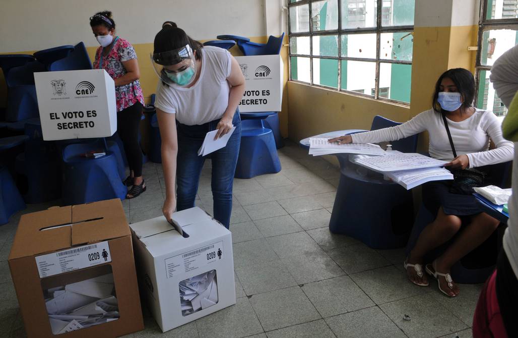 POPULISMO. Académicos y analistas sugieren revisar el origen de los candidatos y no solo sus propuestas. Foto: Referencial