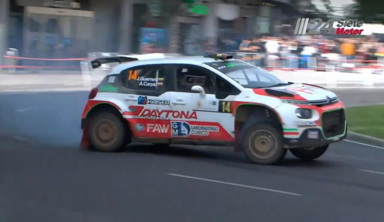 Piloto lojano compite en el Rally León de España