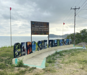 Playa de Cabo San Francisco: Un Paraíso en Muisne