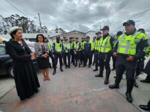 Alcaldesa encuentra varias  irregularidades en su ‘visita’  sorpresa a agentes civiles de tránsito