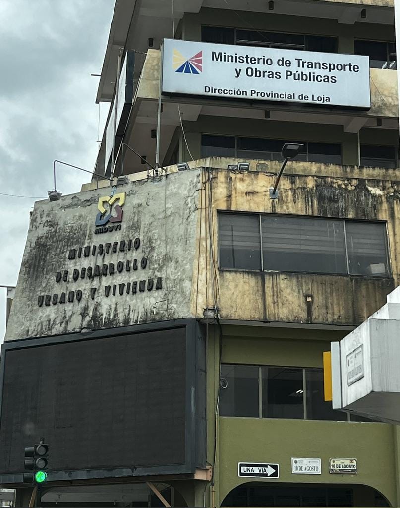 Instituciones del Estado en Loja en el olvido, muestran mala imagen