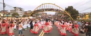 En Santo Domingo se encienden las fiestas de cantonización
