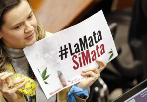 Fracasa la legalización de la marihuana para uso recreativo en Colombia