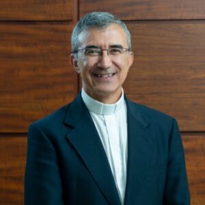 José María Sierra: Líder espiritual de la comunidad universitaria de la UTPL