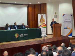 En Loja se desarrolla el seminario: ‘Encuentro Regional Andino Minería, Economía y ambiente