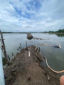 Las camaroneras también fueron afectadas