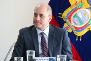 Julio José Prado renuncia al ministerio de Producción