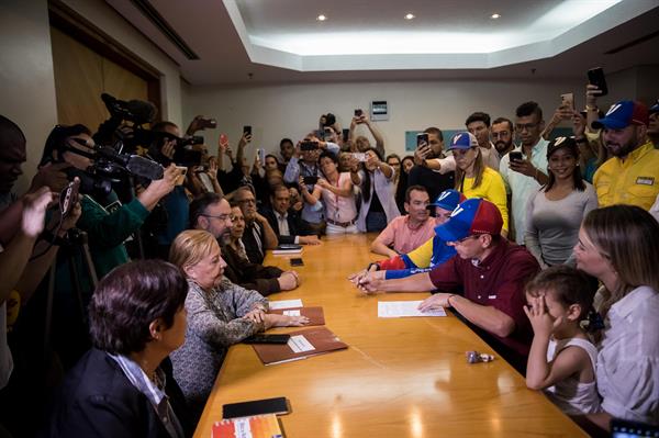 Proceso. La oposición en Venezuela se alista para celebrar las primarias.