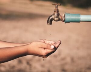Dos parroquias de Ambato se quedarán sin agua este jueves