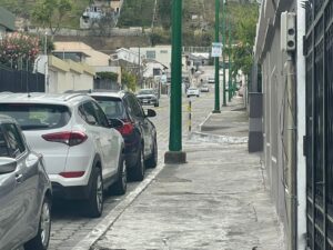 Vecinos de Ficoa cierran las calles por los libadores
