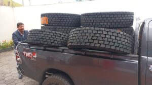 Neumáticos sin aranceles llegan para transporte pesado de Carchi