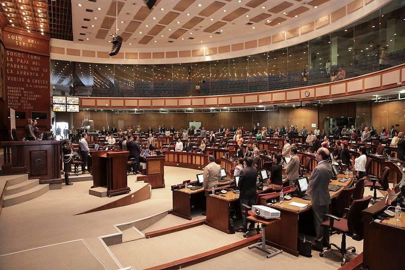 DIALOGO. La estabilidad del país volverá a estar en juego si no avanzan los diálogos entre bancadas. Foto: Asamblea Nacional