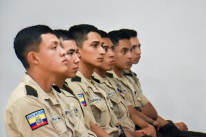 Yantzaza incorpora a 10 nuevos efectivos policiales
