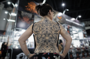Tatuaje: el arte de la memoria en la piel
