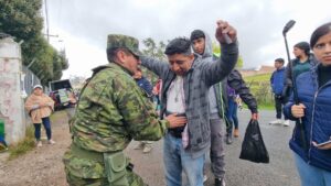 Ecuador votó en una jornada cargada de civismo y sin violencia