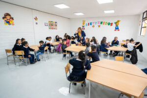 Las jornadas extendidas en escuelas y colegios fiscales pueden ser solicitadas por los padres de familia