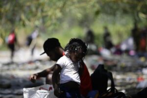 Migración de menores se elevó un 445% en la selva del Darién