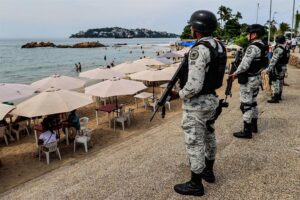 Una ola de violencia ‘baña’ al turismo en Acapulco 