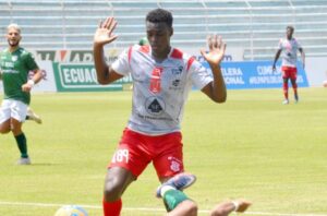 Alex Rangel jugador de Técnico Universitario convocado a la selección ecuatoriana de fútbol