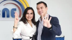 Luisa González y Daniel Noboa se disputarán la Presidencia  en la  segunda vuelta electoral del 15 de octubre
