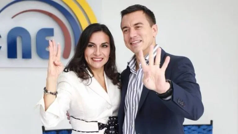 CANDIDATOS. Luisa González- Andrés Araúz, y Daniel Noboa-Verónica Abad, los binomios presidenciales que están en la segunda vuelta.