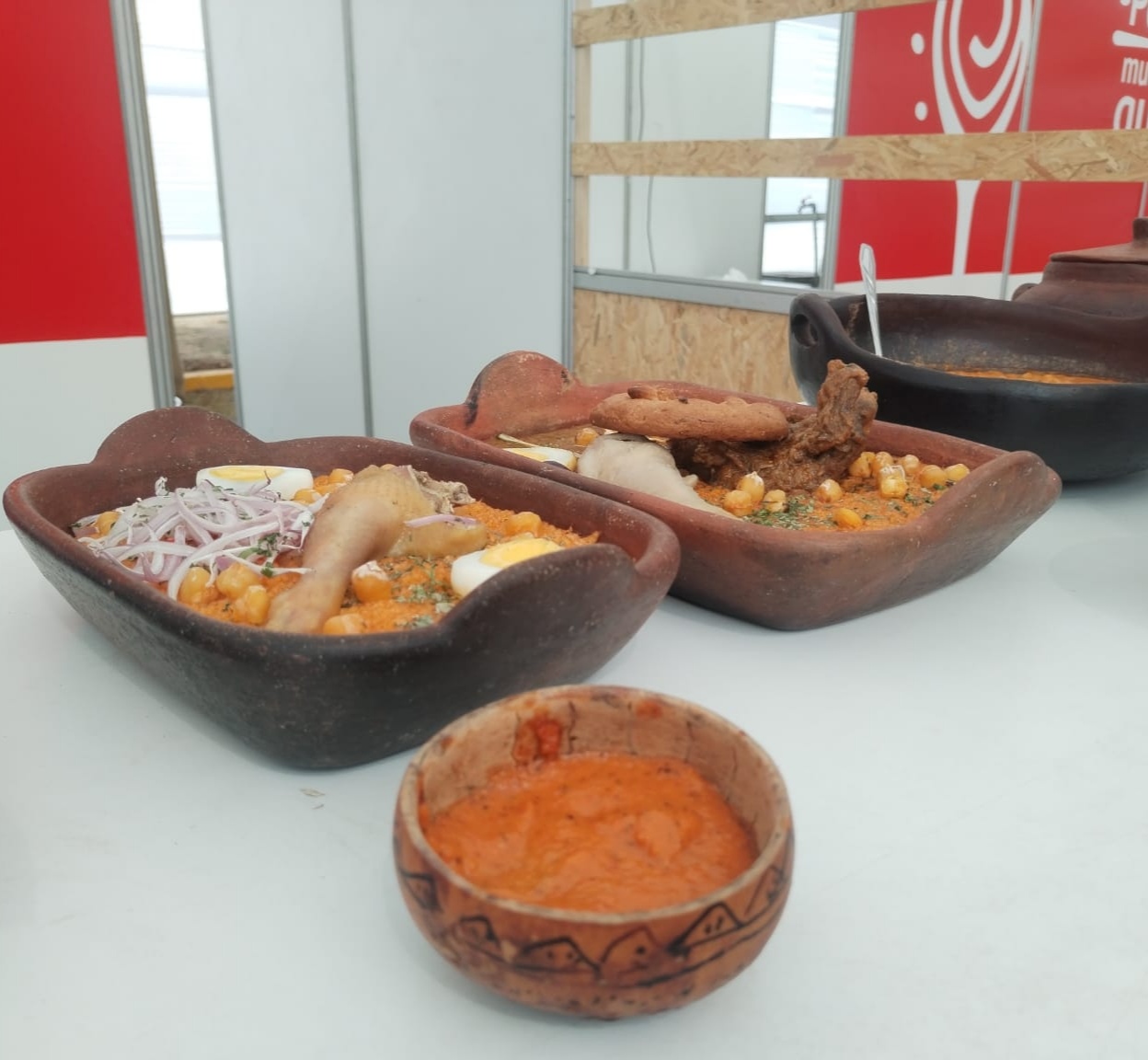 Desde su inicio en 2006, 'Perú, Mucho Gusto' ha sido la voz de la gastronomía peruana, resaltando tradiciones, ingredientes y sabores de todo el país. 