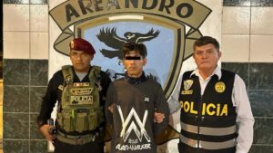 Detienen en Perú a un presunto sicario de ‘Los Lobos’ 