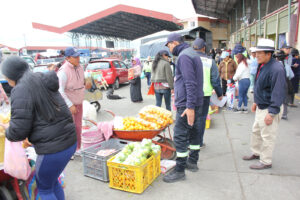 Se reactiva zona del consumidor final  en el mercado Mayorista de Ambato
