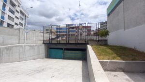 Parqueadero de la plazoleta Bellavista sigue sin funcionar