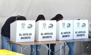Hoy Ecuador elige nuevo Presidente