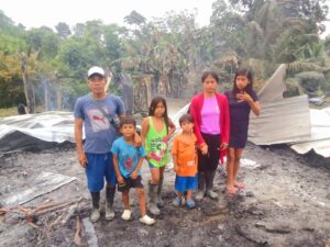 Familias chachis fueron afectadas por incendio en Muisne