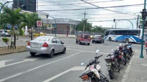Semáforos en Esmeraldas: deplorable funcionamiento