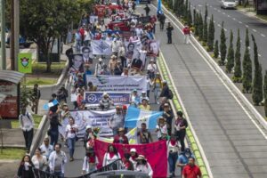 Las sospechas de un golpe de Estado ensombrecen la segunda vuelta electoral en Guatemala
