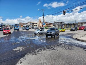 Baches en Huachi Grande cada vez empeoran