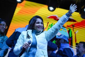 Luisa González ganó en las cárceles durante las elecciones de la segunda vuelta presidencial