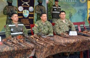 Fuerzas Armadas presentó armas, municiones y explosivos incautados