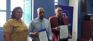 Cooperativa Loja y CAJE unen fuerzas para promover movilidad sostenible