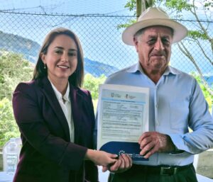 92 familias recibieron títulos de propiedad de tierras en Olmedo