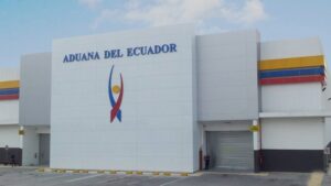 Aduanas del Ecuador aumentó la cantidad de licor que se puede ingresar al país sin impuestos