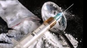 Fentanilo: el opiáceo detrás de la peor crisis de drogas de la historia de EE.UU. inunda todo el país