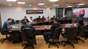 Reunión en Quito busca reactivar empleo en construcción