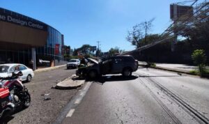 Siniestro de tránsito en la avenida Oswaldo Guayasamín obliga cierre parcial de la vía