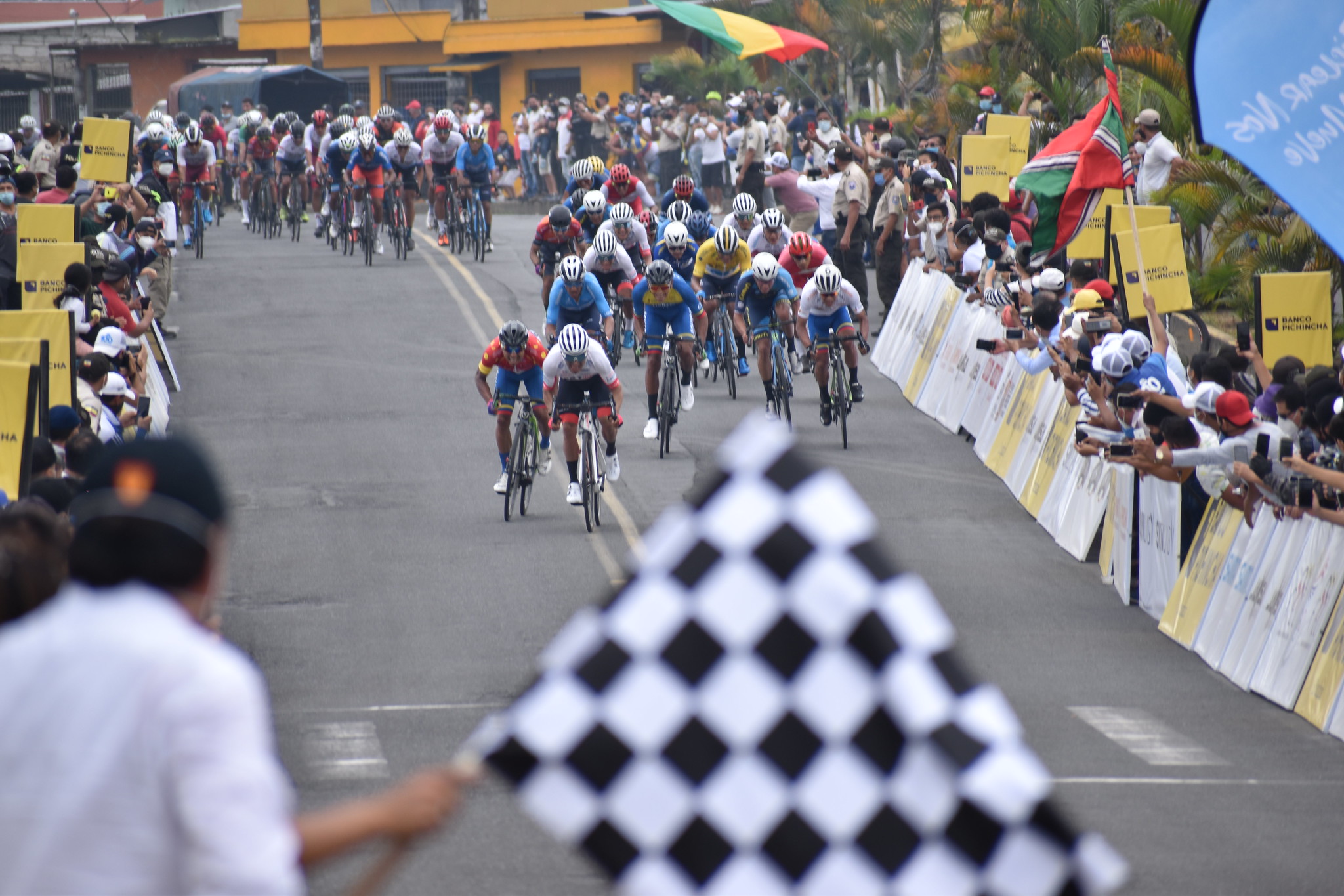 Carrera. Se espera que más de 100 ciclistas sean parte de las seis etapas. (Foto: Archivo)